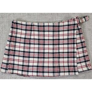 Forever 21 Women's 30 (Large) Red White Blue Plaid Skort Academia Preppy Classic
